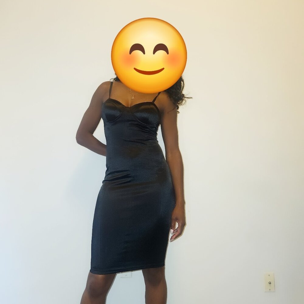 Sexy black midi bodycon